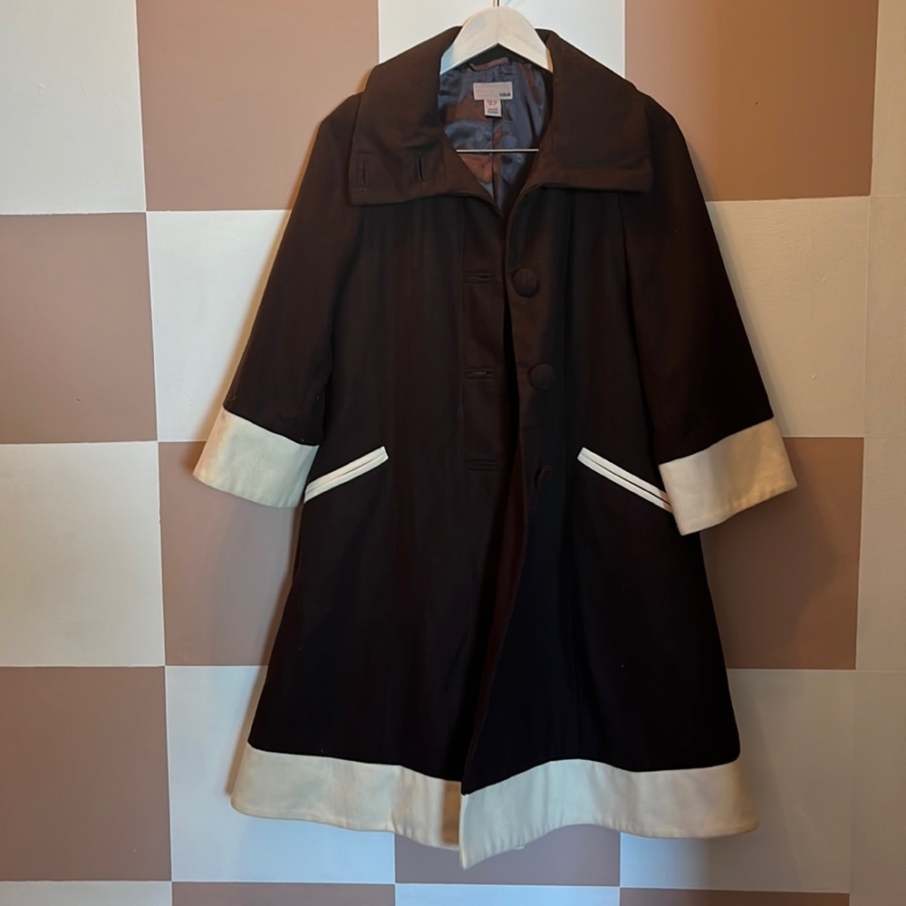 Vintage h and m vibes darling coat